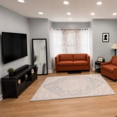 Whole 621 Home - Sleeps 16 - Walk to Falls